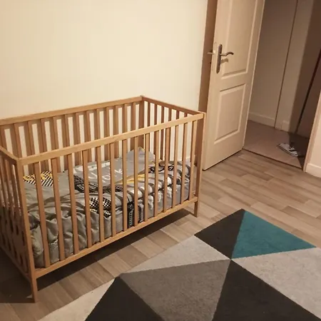 Aya Apartman Pompey